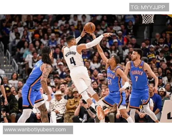 浓眉半场表现低迷仅得6分2板1助正负值全队最低引发关注